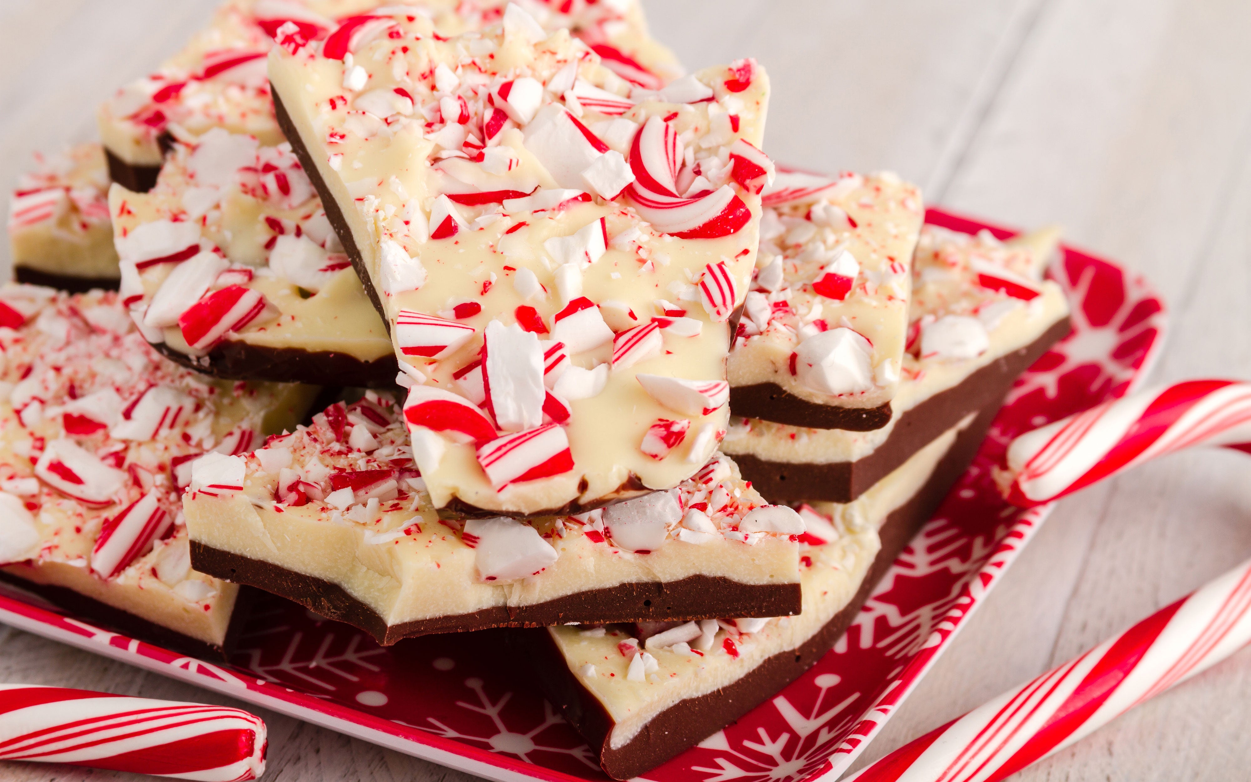 Peppermint Bark, 14oz Soy Candle Jar